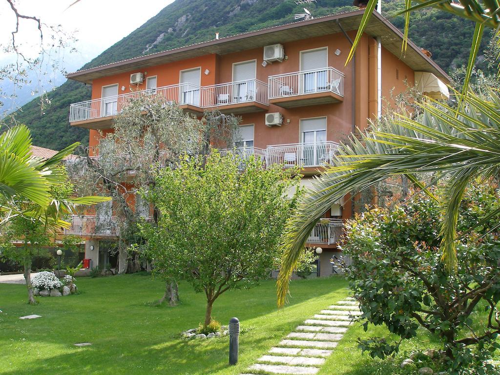 Hotel Villa Florida Malcesine Dış mekan fotoğraf